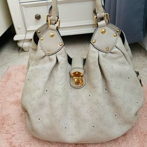LOUIS VUITTON Opal Monogram Mahina Leather L Bag